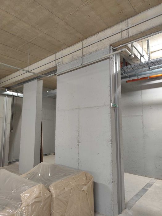 Дава се под наем Гараж / Паркомясто в София, Гоце Делчев - 20 кв.м за 73.44 € - Снимка #2