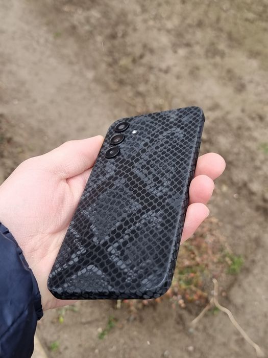 Samsung a15 zur sastiyanasi 256gb srochno