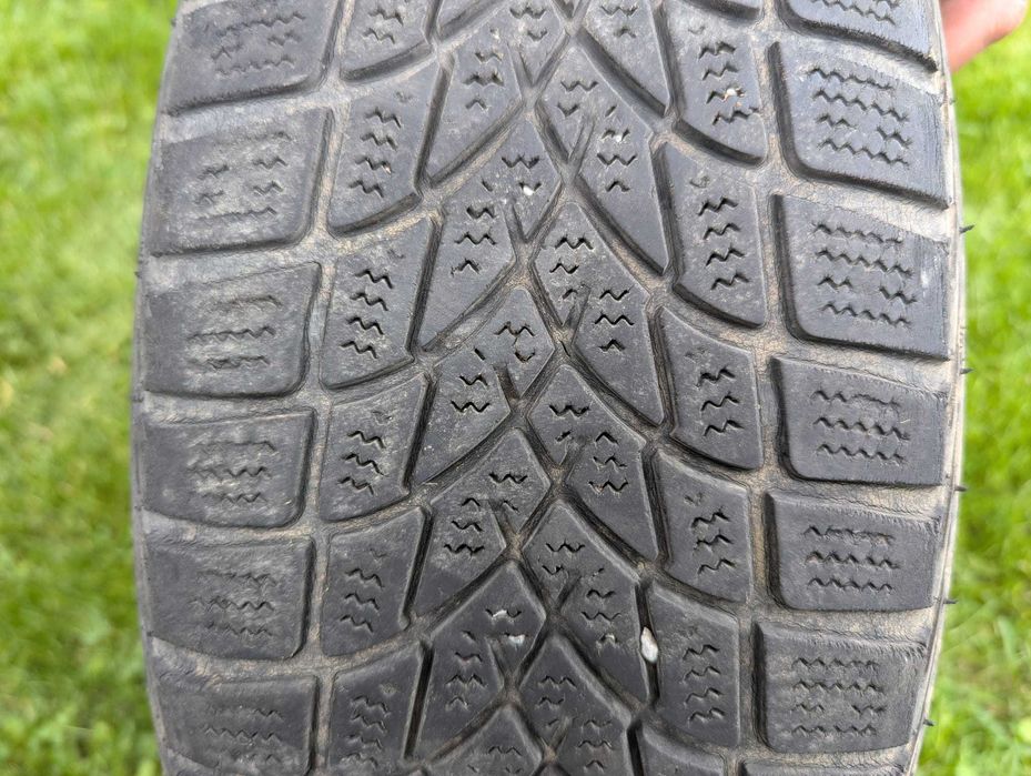 Roți de vânzare cu anvelope 185/60/R15