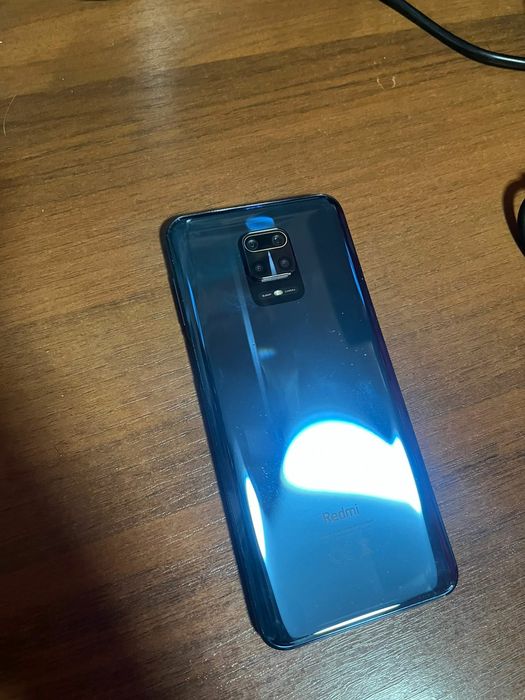 Redmi Note 9pro в синем цвете на 64гб