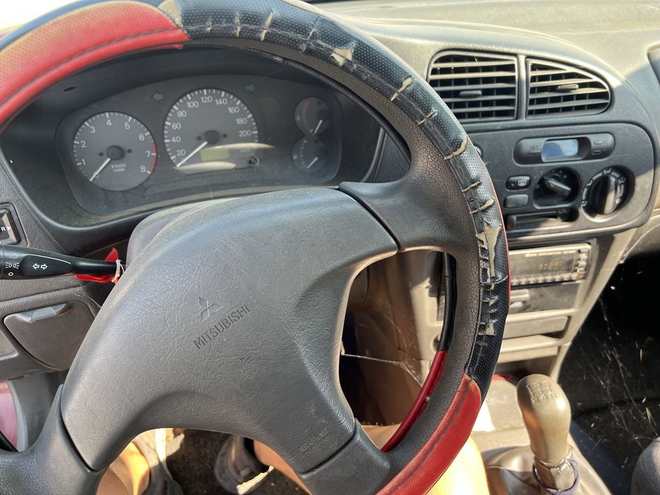 Mitsubishi Lancer Lancer VI 1.3 12V GLX (75 Hp)