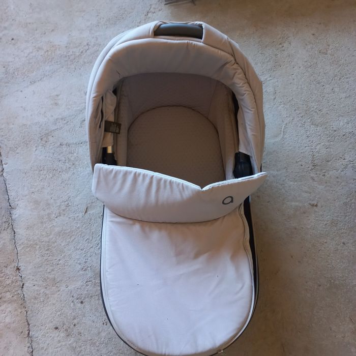 Автокресло люлка лежанка