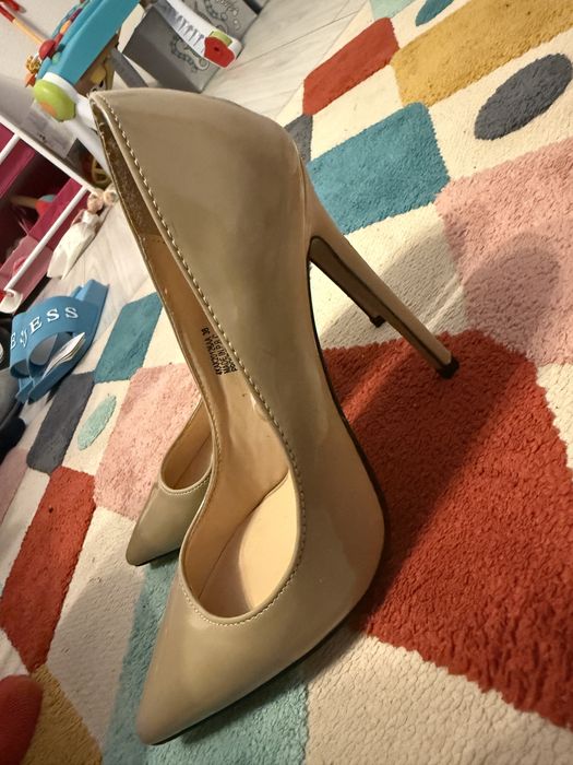 Pantofi cu toc matimea 36
