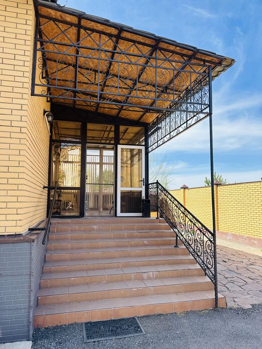 Продается дом на микрорайоне Аэропорт городскрй, взлетка