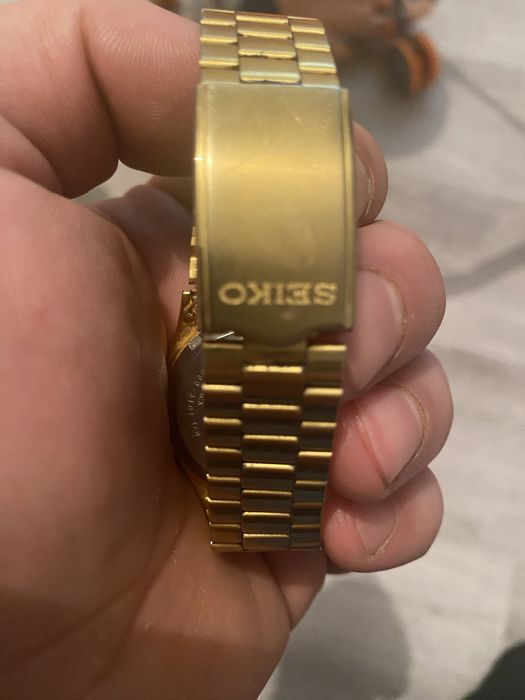 Продам часы мужские