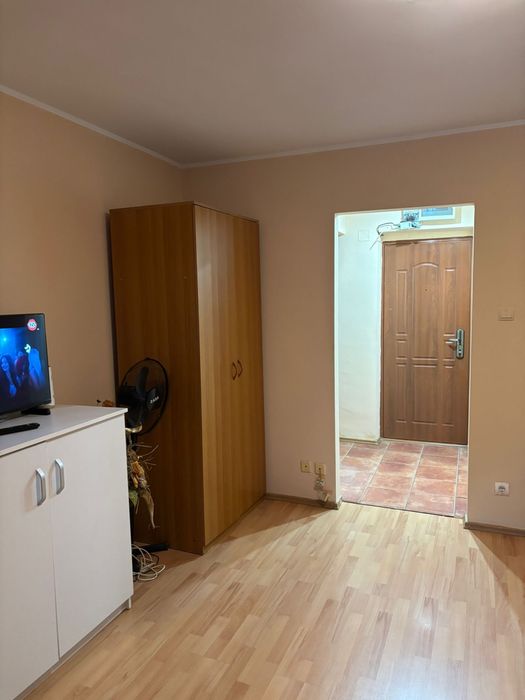 Vand Garsonieră Zona Rogerius