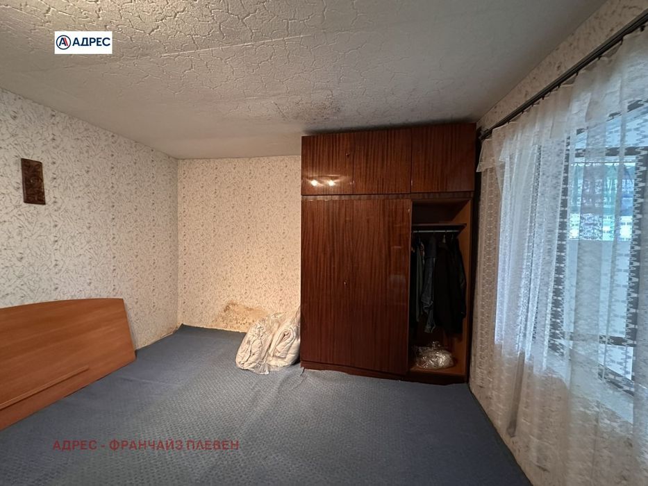 Къща в Плевен-9-ти квартал площ 69 цена 76000
