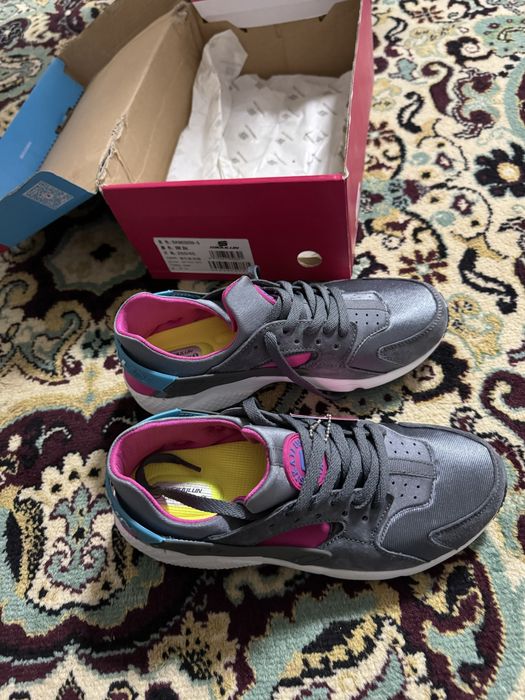 Продам женскую обувь