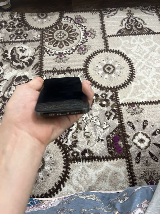 Iphone 13 pro  телефон