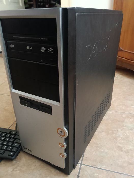 Calculator Desktop Funcțional – AMD, 450W, perfect pentru office / șco