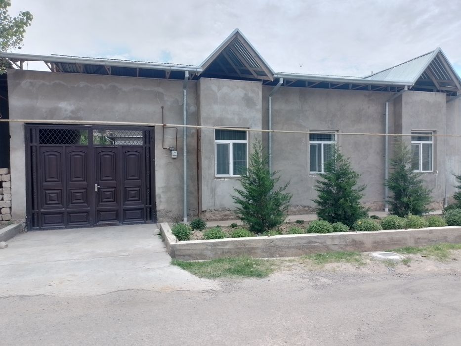 Продаётся дом. Кибрайский район. Ункурган