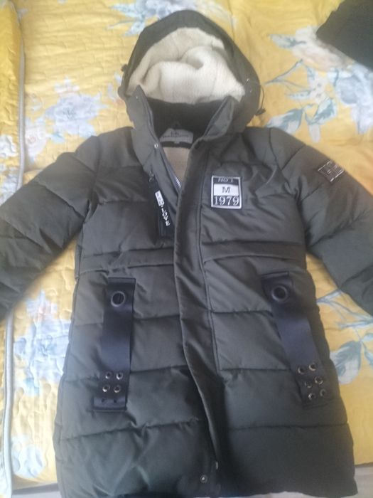 Продам куртки осенние, зимние