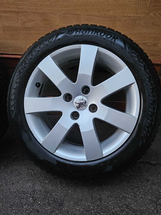 Оригинални лети джанти 16" Peugeot гуми 205/55/16