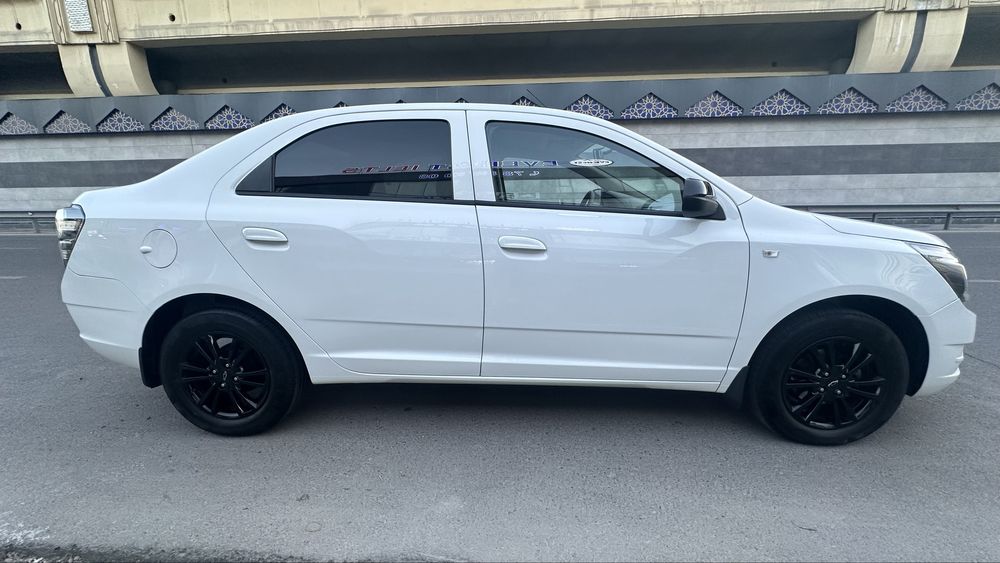 Chevrolet Cobalt 2025 — 5