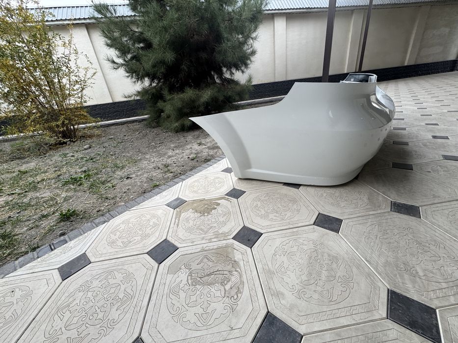 Продается  бампер Равон R 3