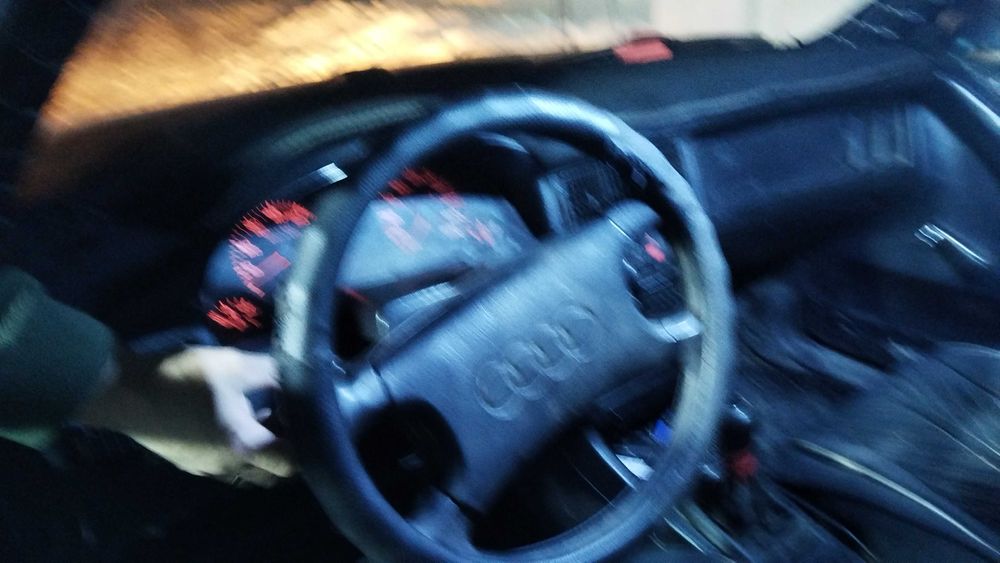 Продам ауди б 4 отл состояние