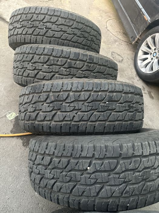 Продам резину 265х65х17 5 штук