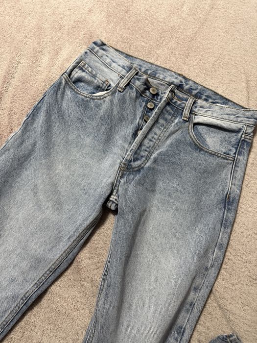 Blugi noi fara eticheta