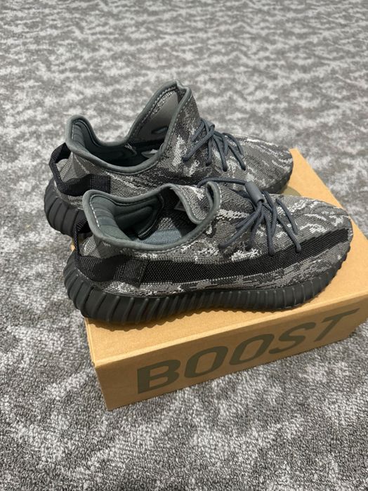 Adidas Yeezy Boost v2 Dark Salt