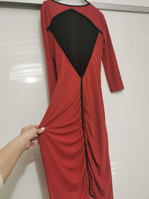 Vind rochie de ocazie Nissa