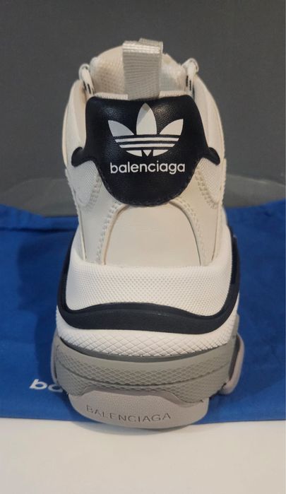 Pantofi sport premium Balenciaga x adidas Triple S