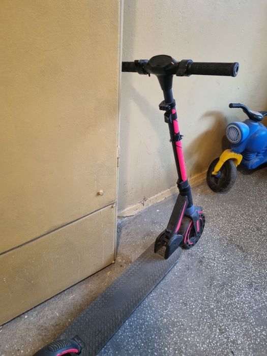 Trotineta electrică