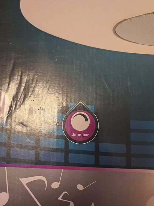 Aplice de camera cu telecomanda