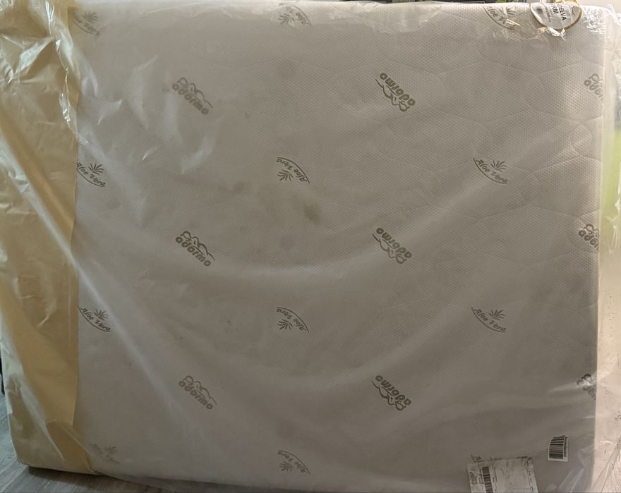 De vanzare saltea pat dormitor