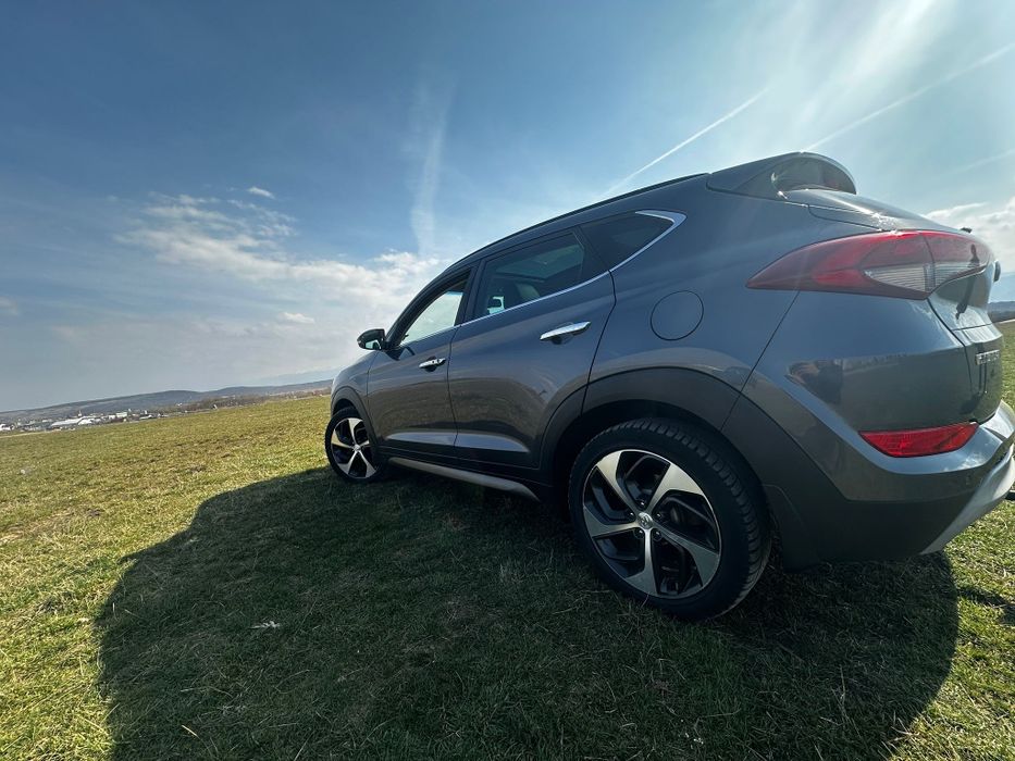 Hyundai Tucson 2.0 Diesel,185 cp