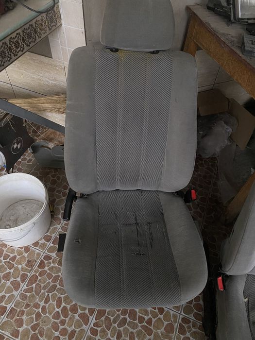 Сидения на бмв е 34