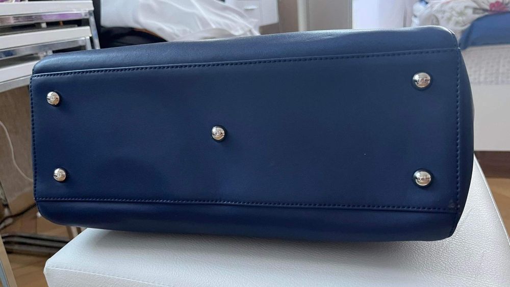 Fendi  Peekaboo Monster оригинална