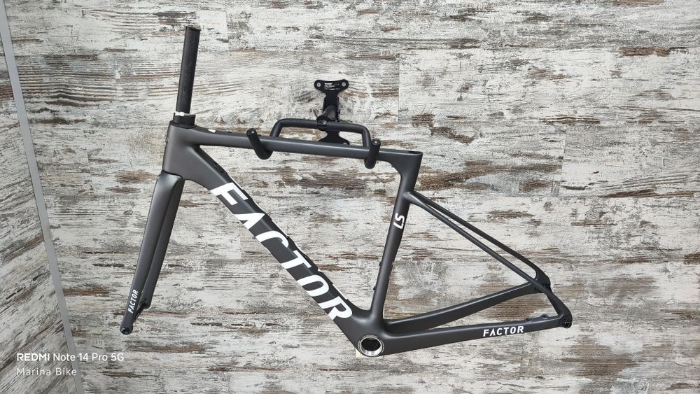 НОВА карбонова рамка Factor LS Gravel CeramicSpeed | 49