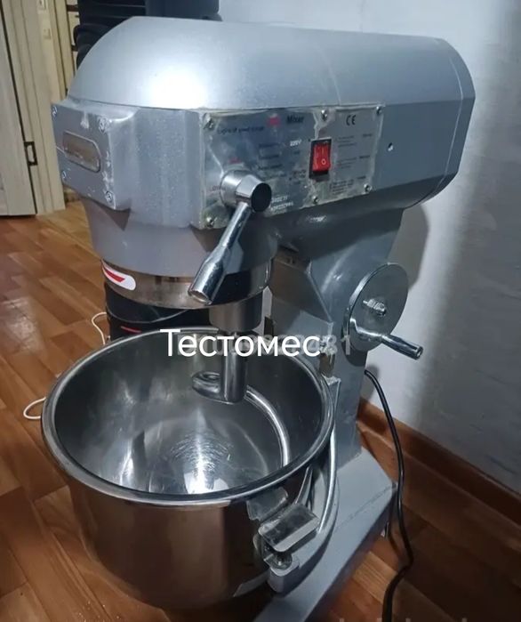 Продам холодильники и морозильники