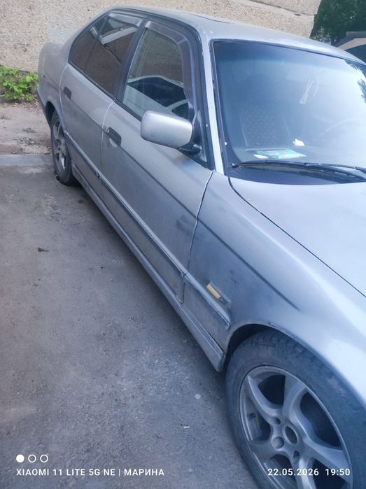 520 БМВ Е34 1992 года механика м50