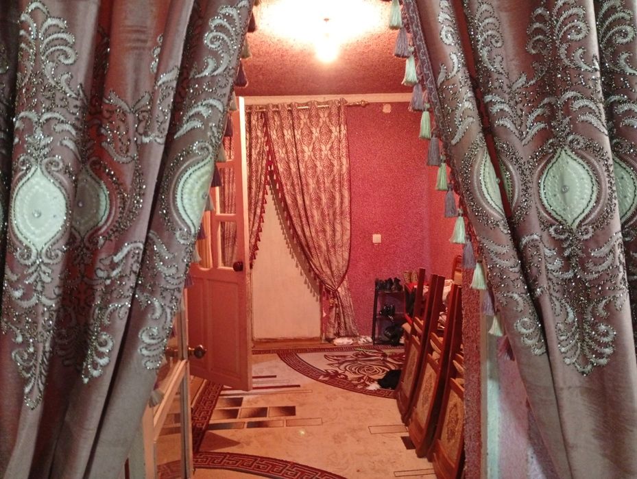 Uy sotiladi 6 sotx dakumentlari bor