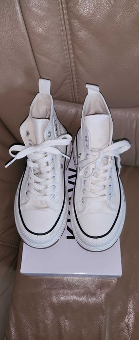 Дамски кецове номер  37