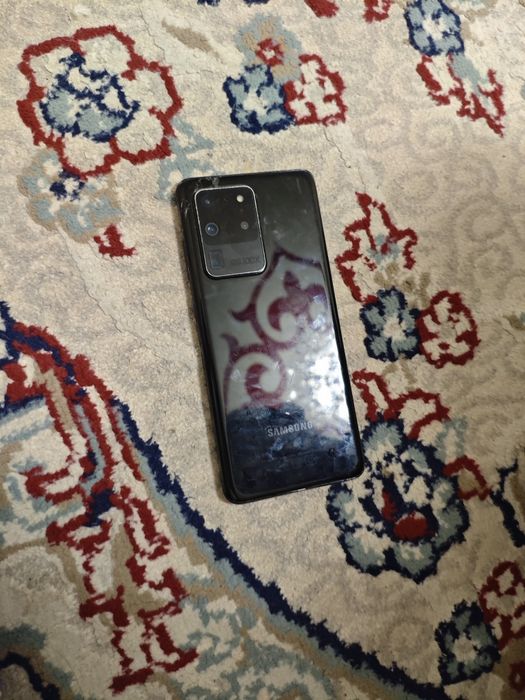 Продам или обменяю Samsung s20 ultra