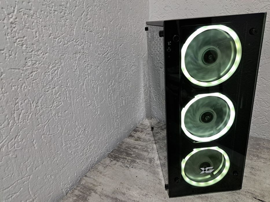 Продам игровой системный блок XG (i5, идеал)