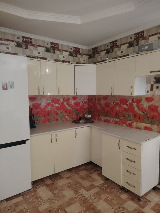 Продам кухонный гарнитур