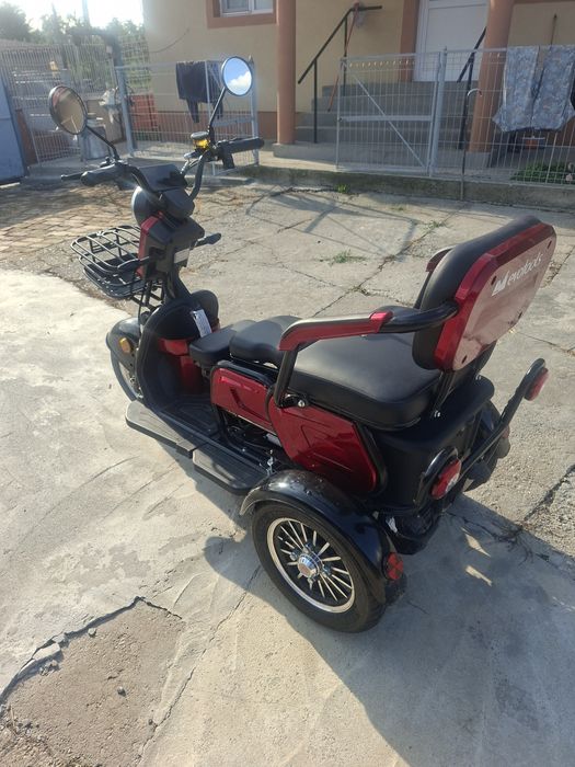 Triciclu/Scuter/carucior electric pentru varstnici