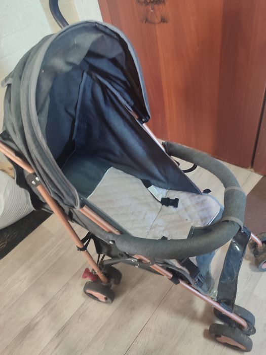 Коляска летняя б/у