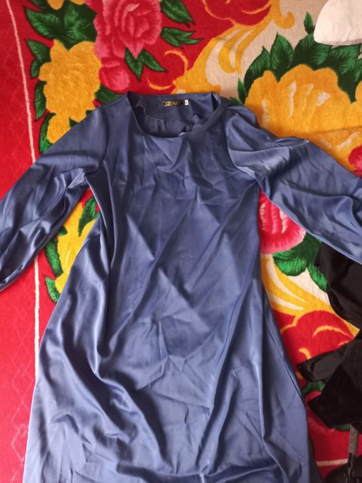 Платья , размер М-L