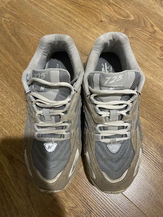 Кроссовки New Balance 725