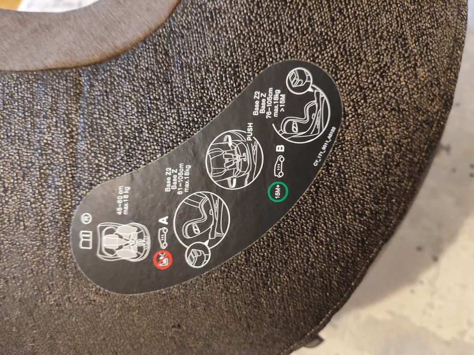 Scaun  Cybex Sirona Z 2 + baza