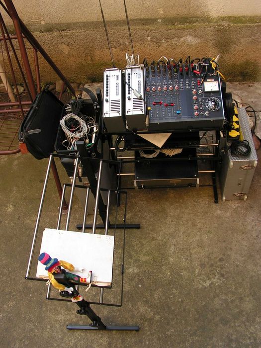 Стойка за апаратура  ретро DJ маса – рак