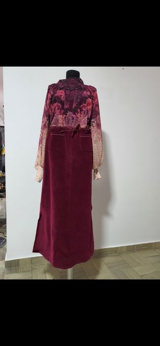 Fusta maxi burgundy din raiat, cordon  propriu pentru reglarea in talie