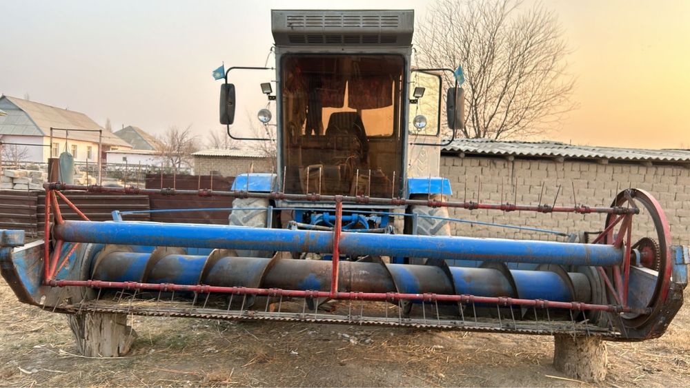 Продам комбайн сатылады