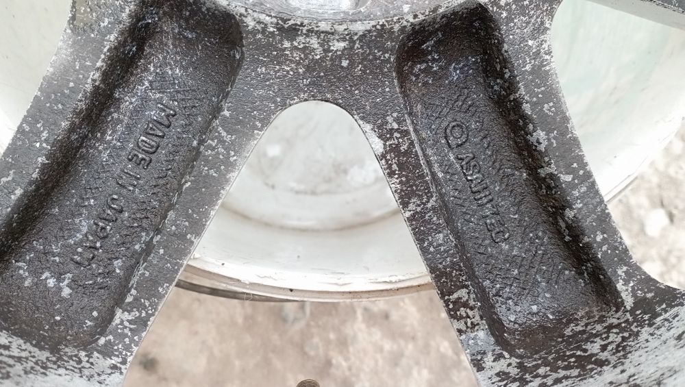 Субару диски 4 шт R15 5*100