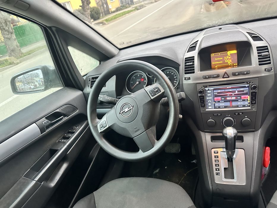 Opel zafira 2005