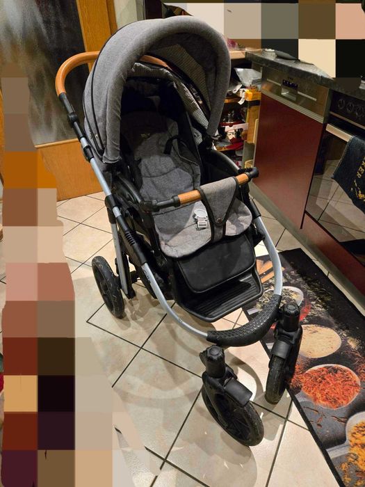 Детска количка като нова